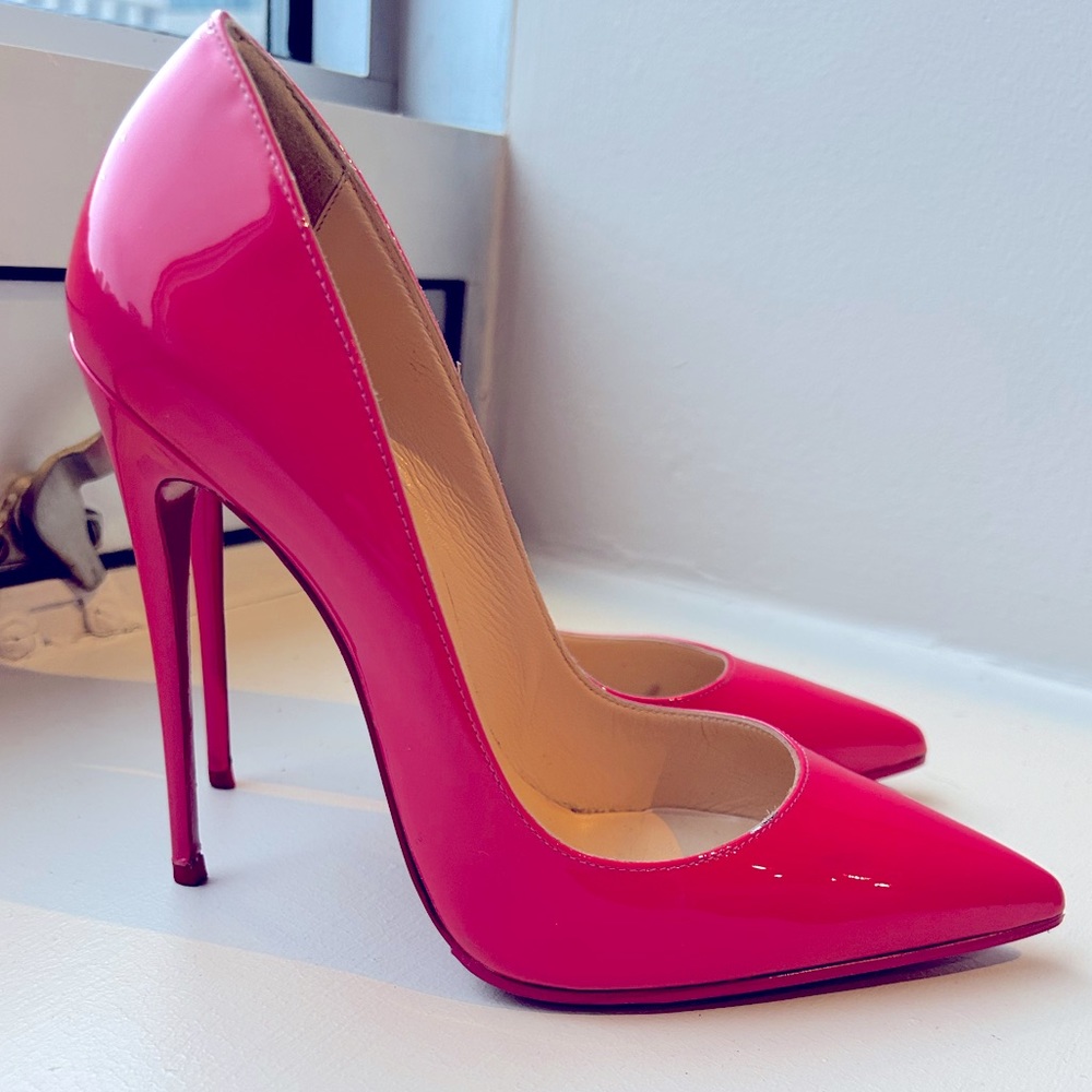CHRISTIAN LOUBOUTIN so kate 120 hot pink heels